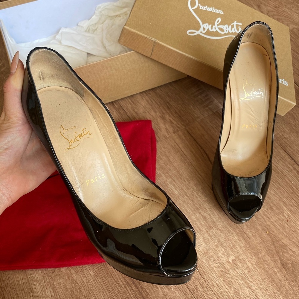 Authentic Christian Louboutin Lady Peep - Picture 4 of 8